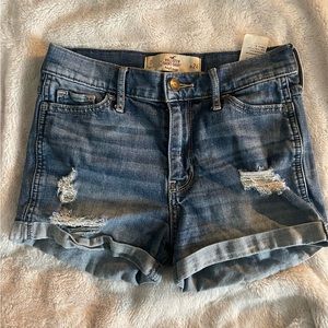 Hollister Jean shorts like new condition